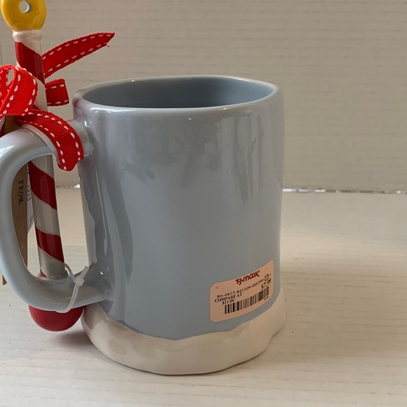 Rae Dunn NORTH POLE Christmas blue snow mug with spoon 
NEW - Picture 3 of 4